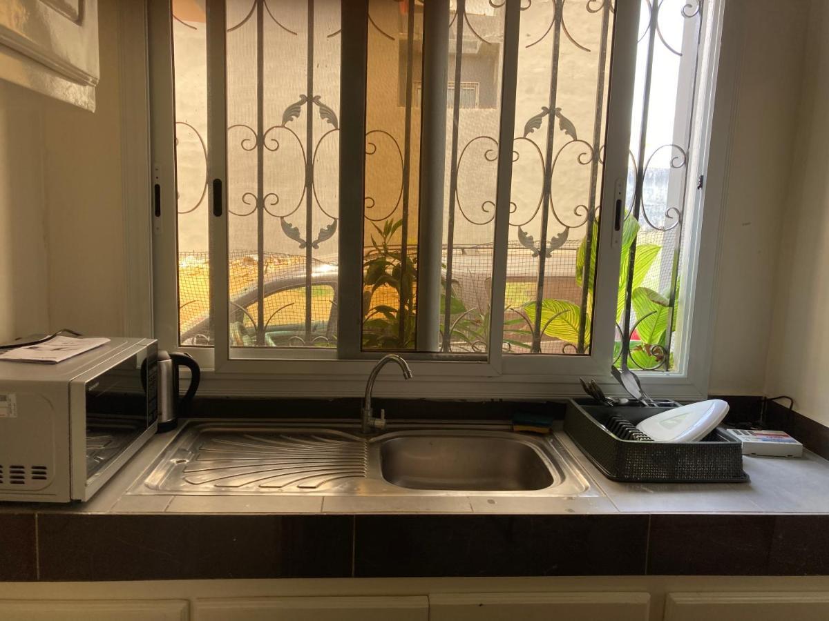Chez Camille A Zac Mbao Apartment Diokoul ภายนอก รูปภาพ